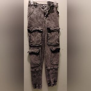 Stylish Gray Cargo Women Jeans